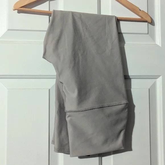 EVCR (Evolution And Creation) High Waist "Paloma" Leggings - Picture 5 of 7